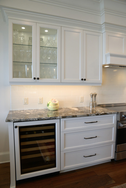 Kitchen Cabinets traditional-kitchen
