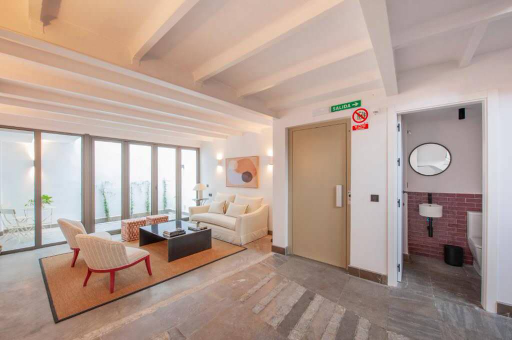 CASA F7