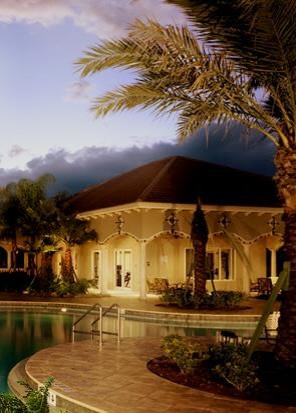 Entry/Pool Features pool