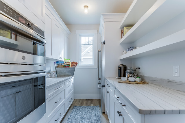 Nautical Family Compound kitchen