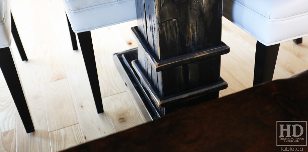 Home design - rustic home design idea in Toronto