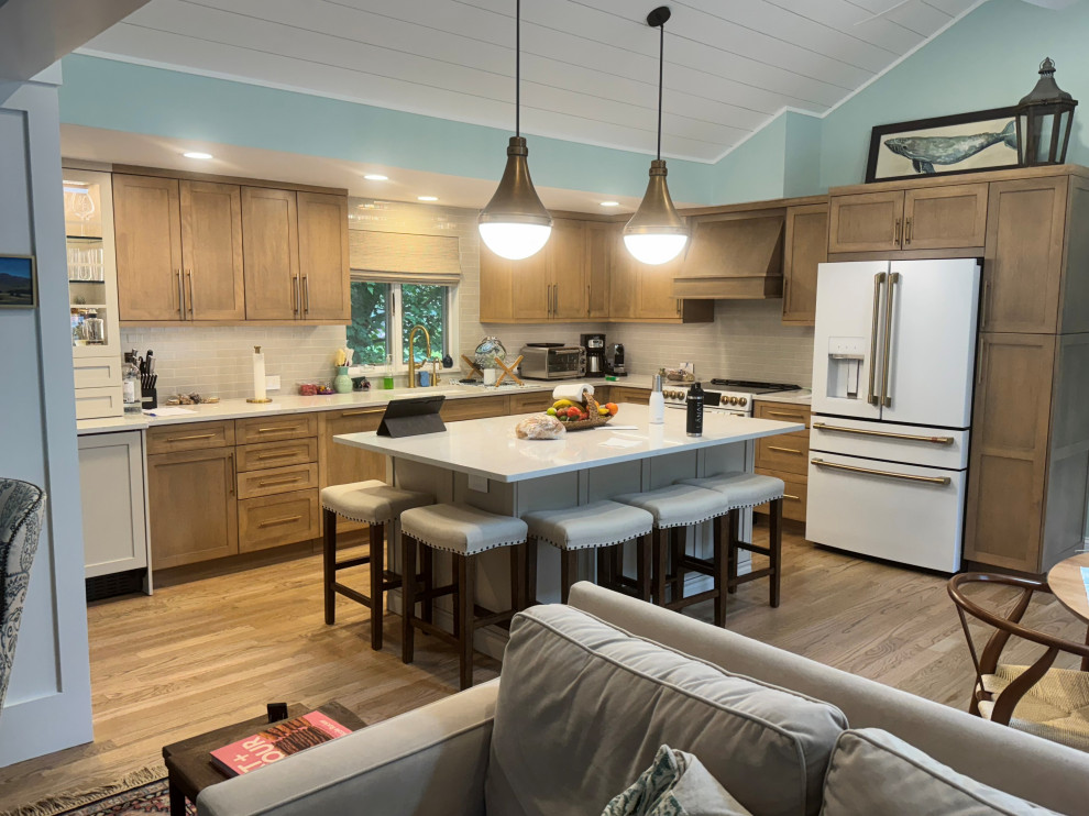 Transitional kitchen photo in Boston
