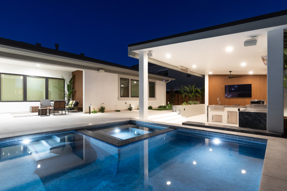 Borello Estates - Pool Party Place