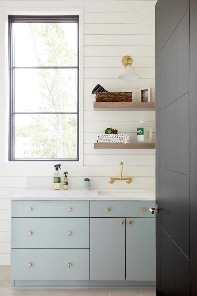 Laundry room - coastal laundry room idea in Charleston