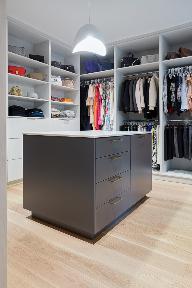 Sleek, Modern Home with Brass & Quartz Accents Wardrobe Toronto