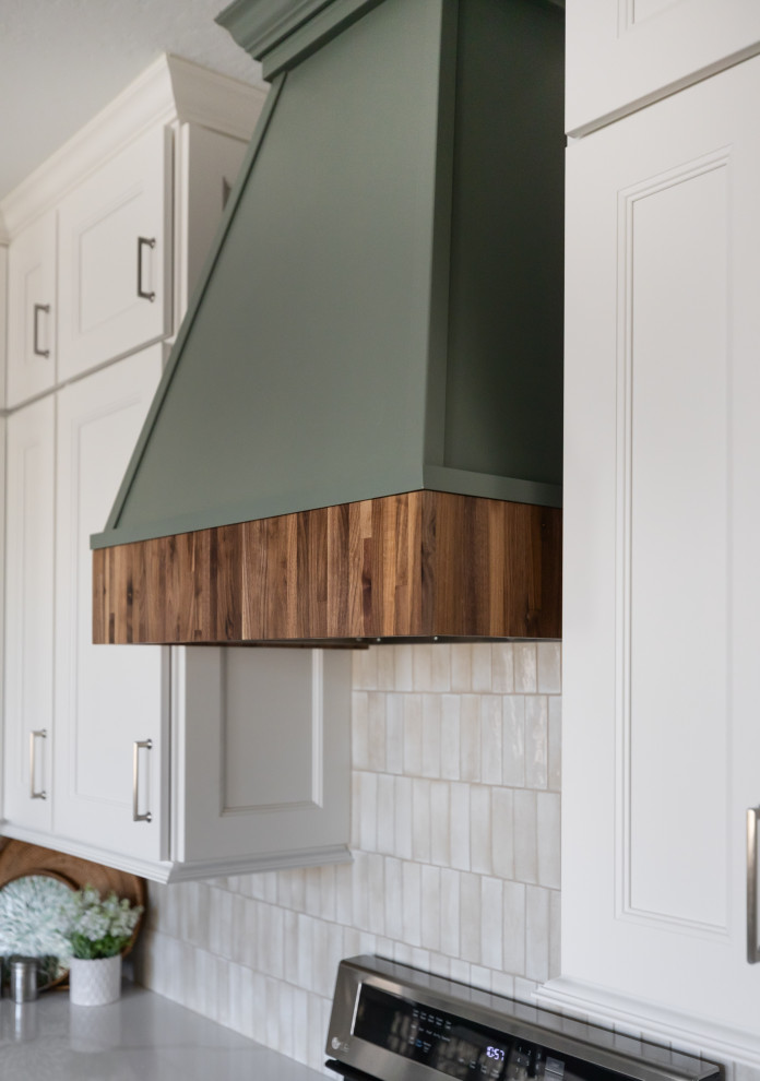 WARM WONDERFUL & WELCOMING