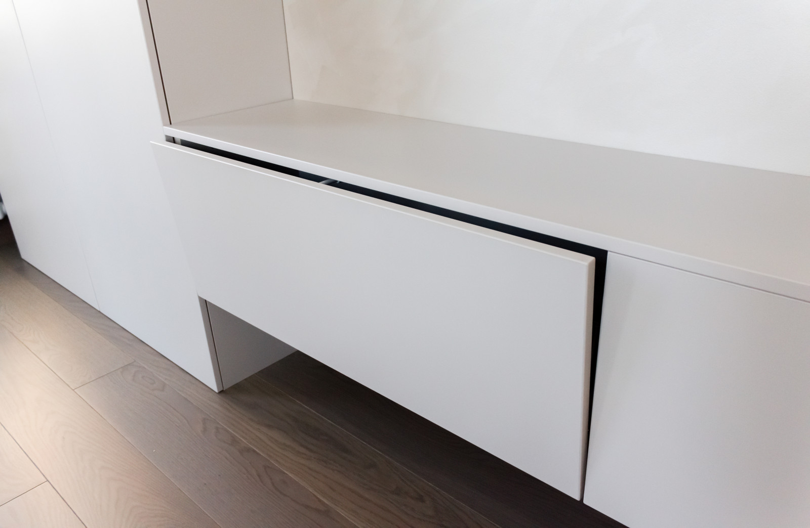 Шкаф в спальню