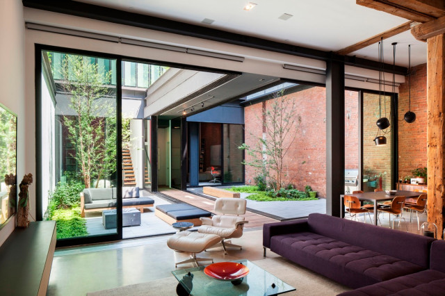 Courtyard 