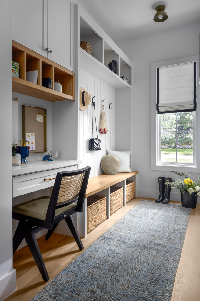 Inspiration for a transitional entryway remodel in Dallas