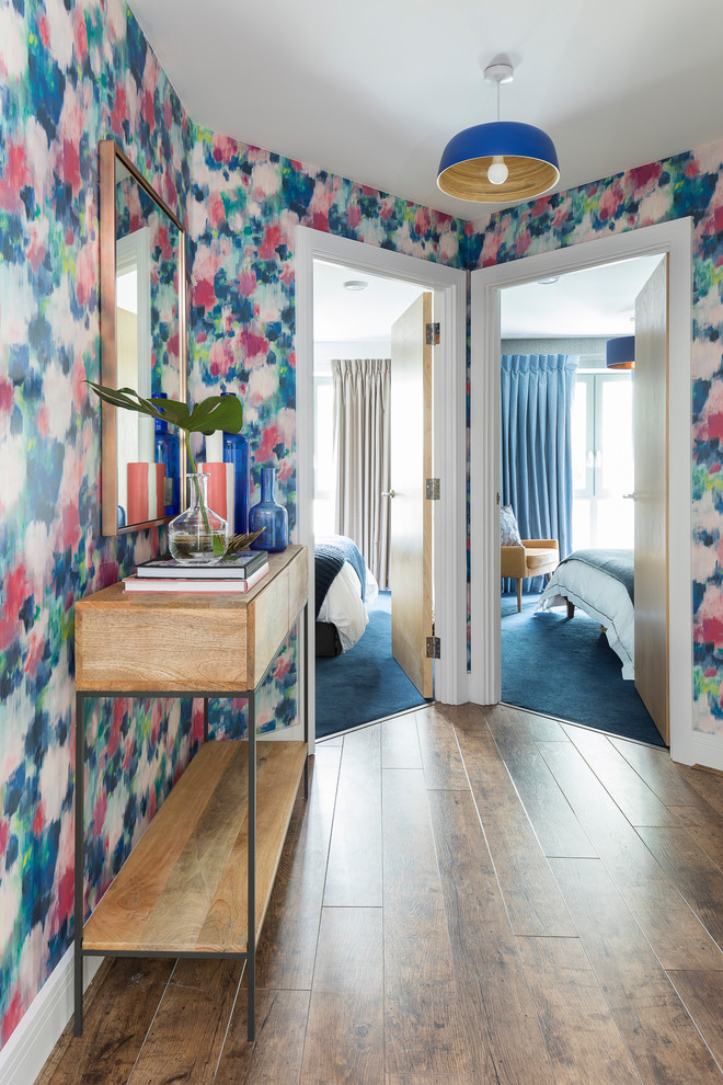 Transitional hallway in London.