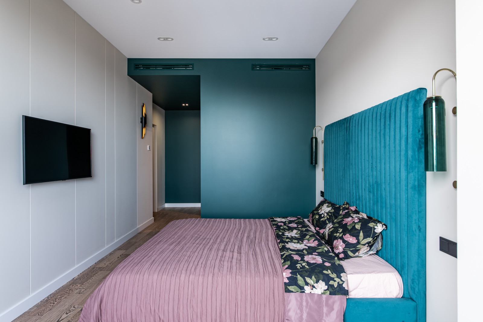 Спальня совмещенная с лоджией