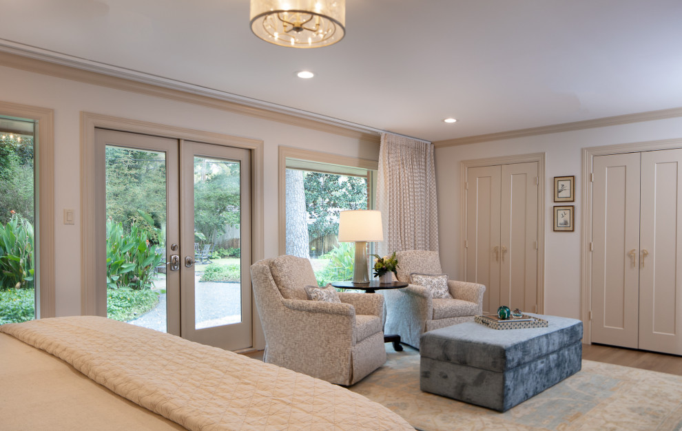 Royal Oaks Master Suite