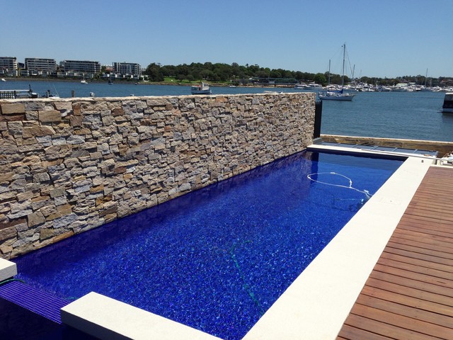 CZ Classic Dry Stack Random Cladding contemporary-pool