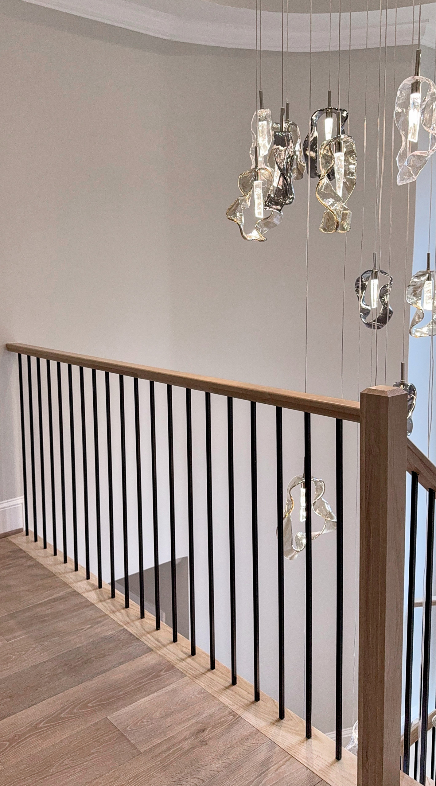 Project #150 | Contemporary White Oak Curve