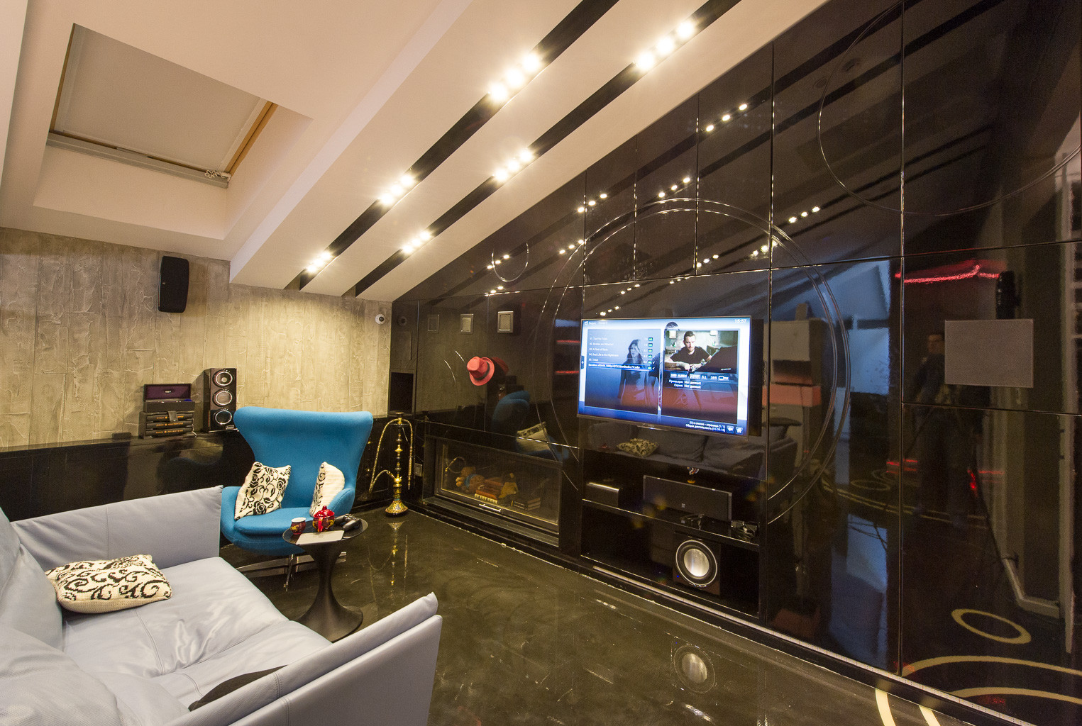 Световой сценарий "просмотр телевизора".