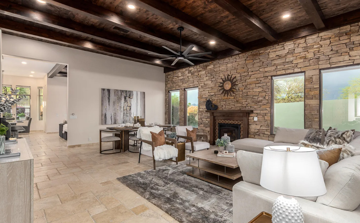 Neiman's Residence