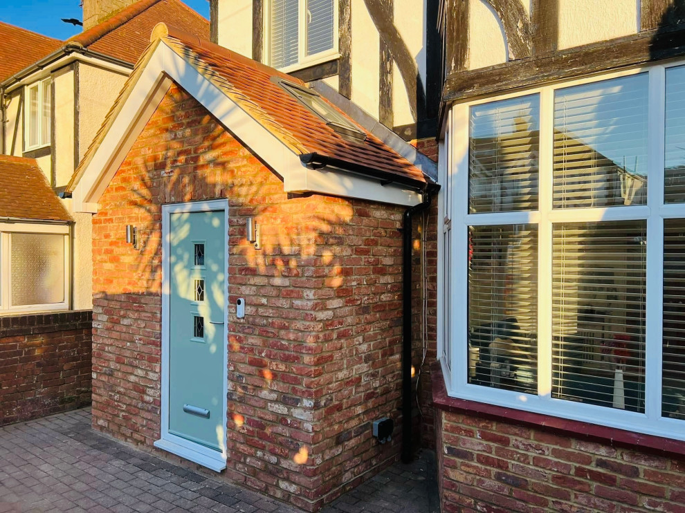 Eastbourne - Porch extension with a WC