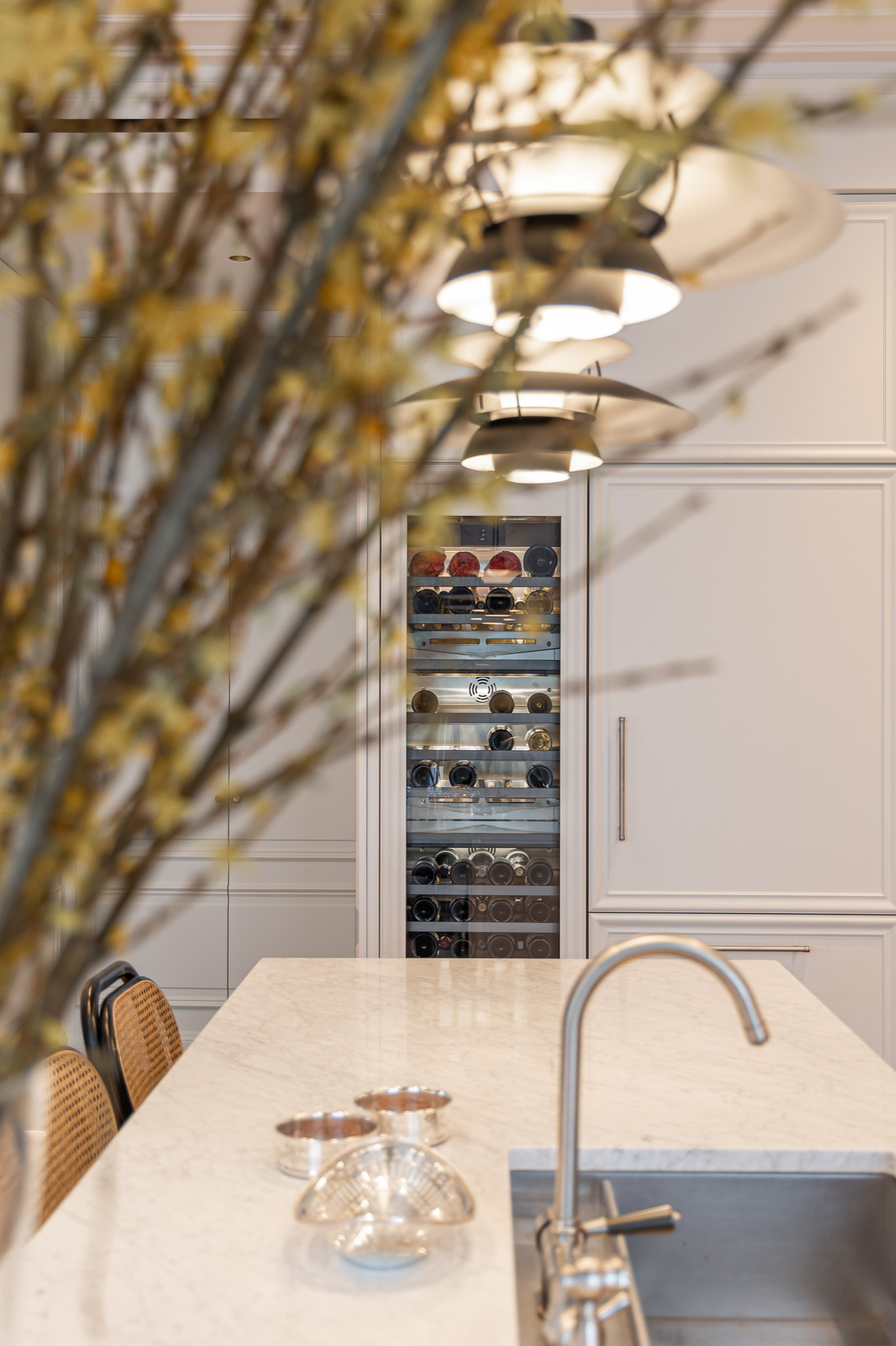 Cucina, dettaglio isola in marmo