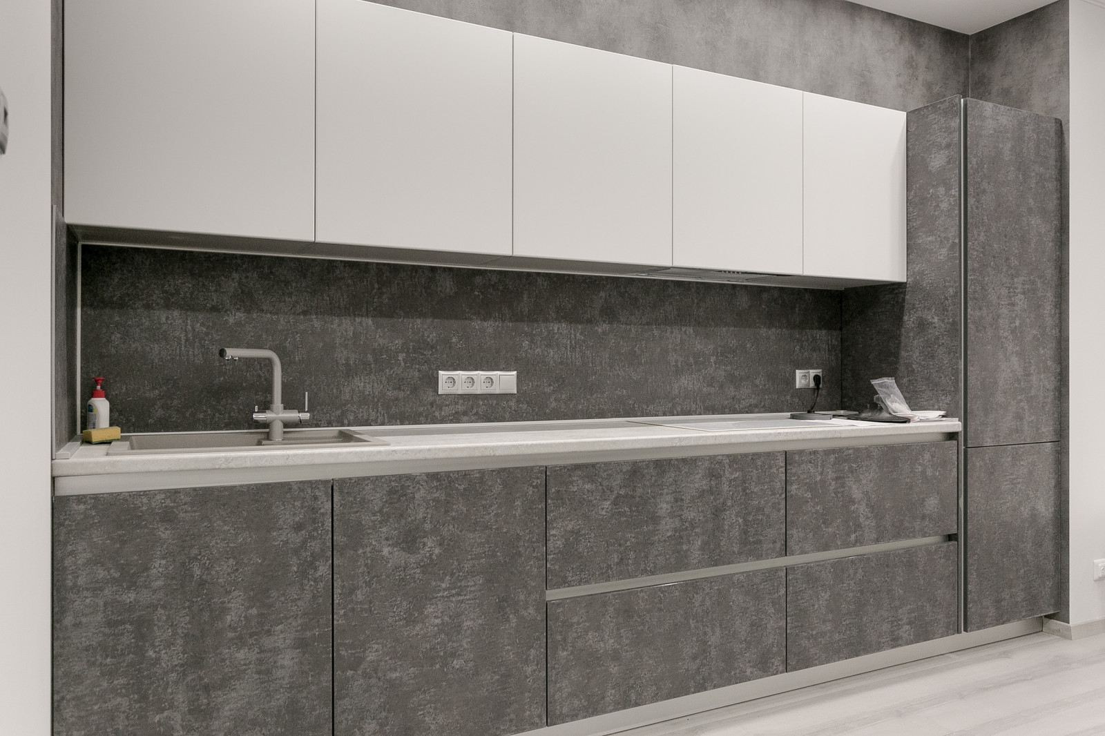 Кухня в квартире-студии