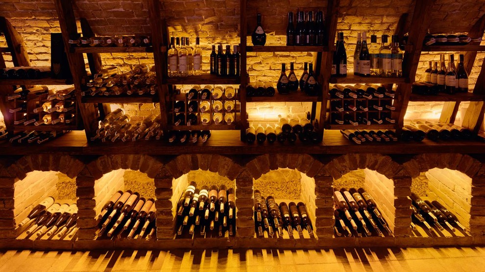 Винный погреб