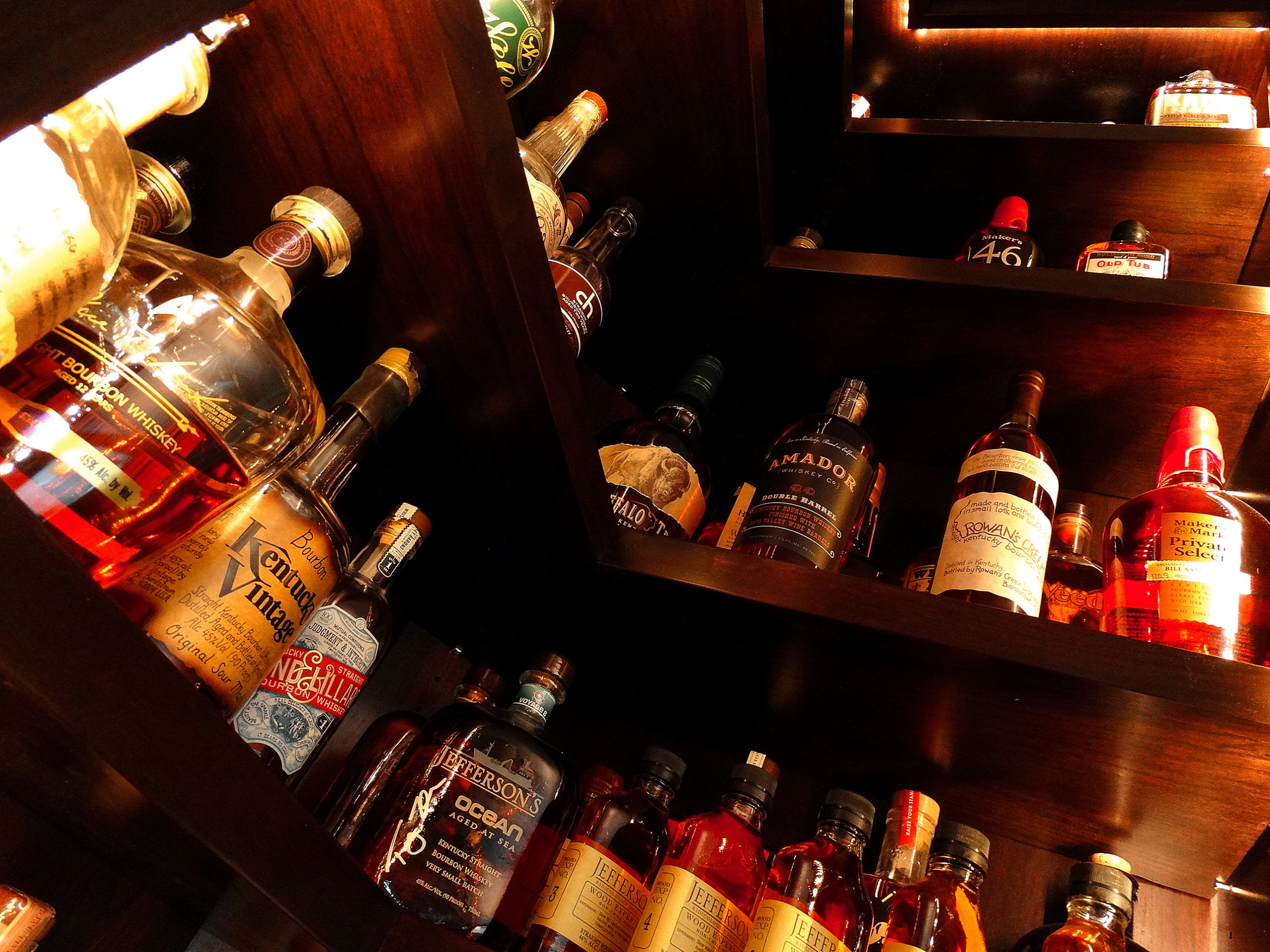 Wauwatosa Residence - Bourbon Bar
