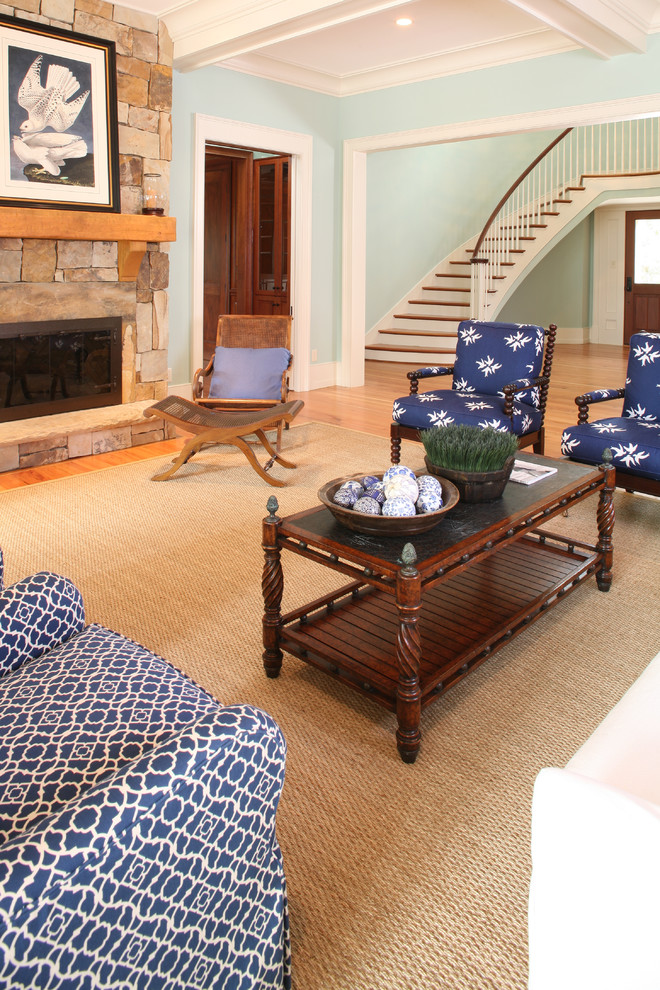 Photo of a traditional family room in Charleston.