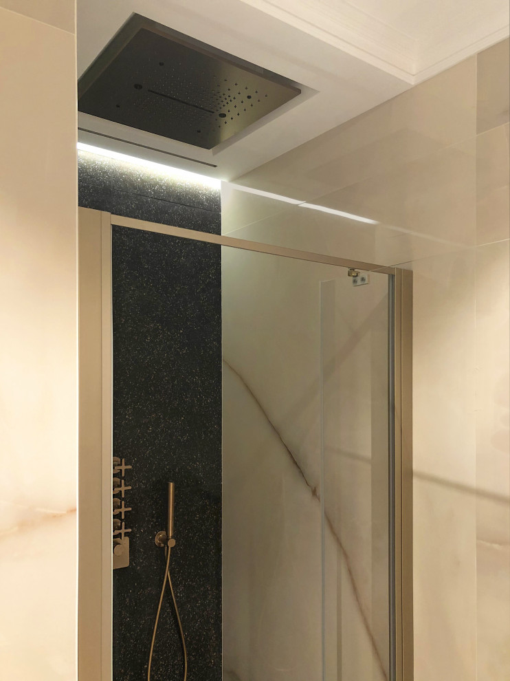 Inspiration for a mid-sized contemporary 3/4 bathroom in Moscow with raised-panel cabinets, brown cabinets, an alcove shower, a wall-mount toilet, white tile, porcelain tile, yellow walls, porcelain floors, white floor, a hinged shower door, brown benchtops, a single vanity and recessed.