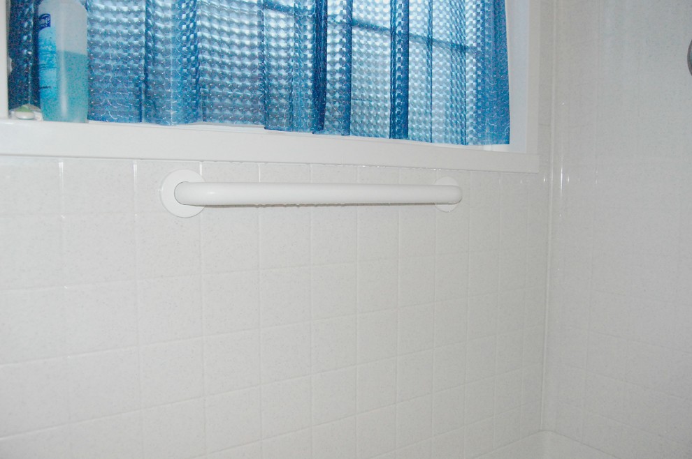 Inspiration for a transitional bathroom remodel in Charleston