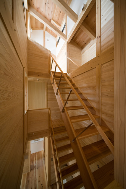 木の家16 contemporary-staircase