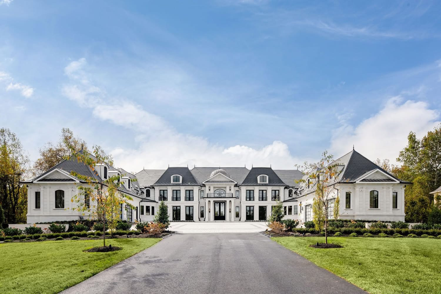 The New American Château — A Potomac, MD Estate