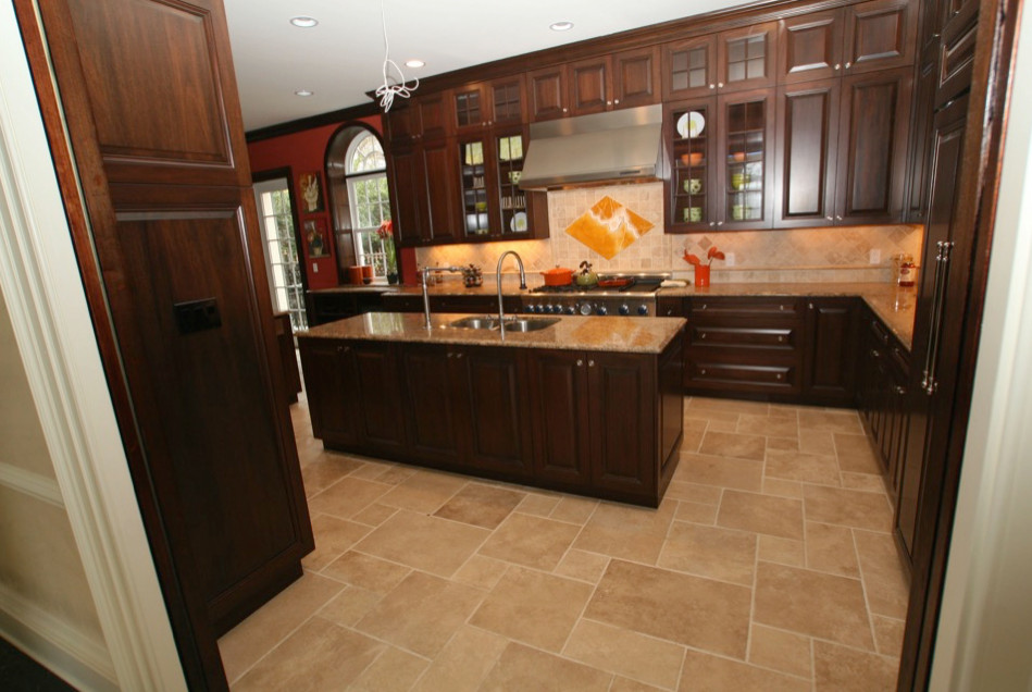 Inviting Cook's Kitchen
