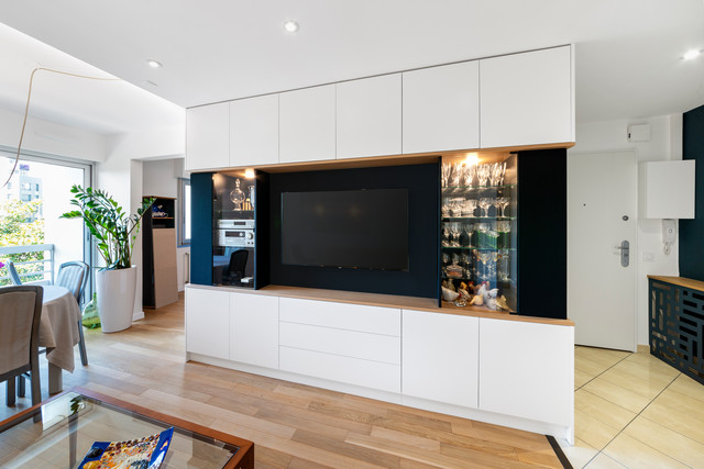 Optimisation de l&rsquo;espace d&rsquo;un appartement &agrave; Rez&eacute; contemporary-living-room