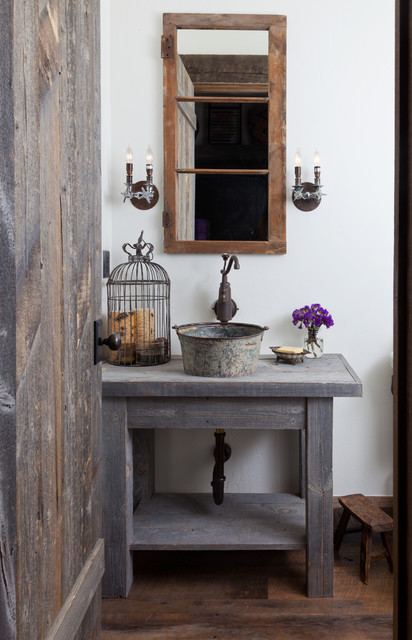 Rustic Farm House - Rustic - Cloakroom - Denver - by Haley Custom Homes