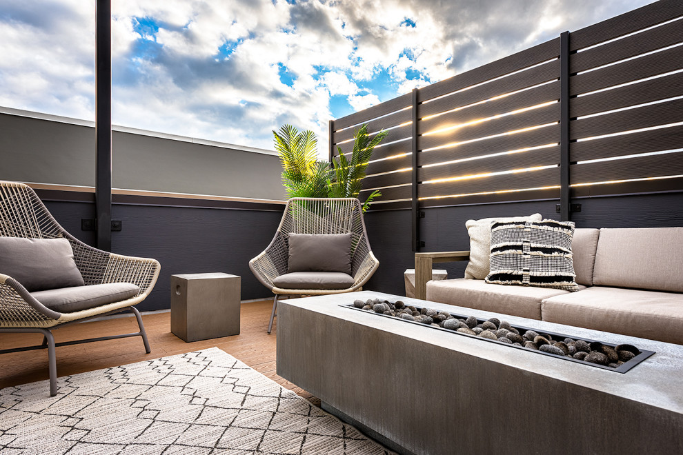 Logan Square Rooftop Deck - Contemporary - Chicago - by Reveal Design ...
