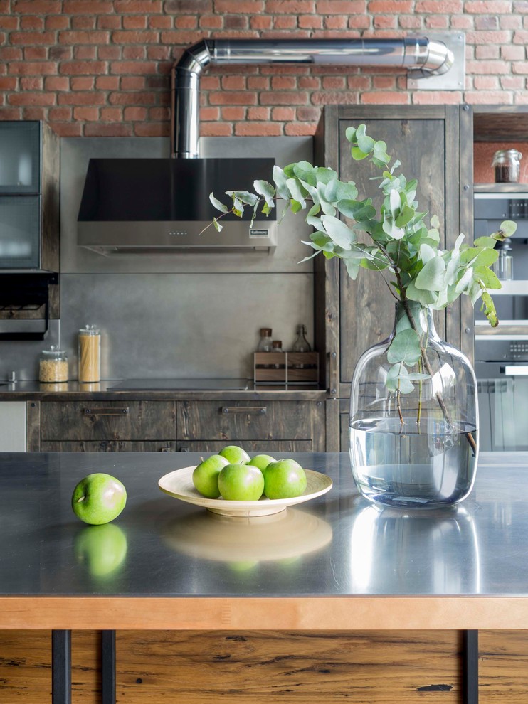 Giulia Novars, Нижний Новгород, ул. Горького 260