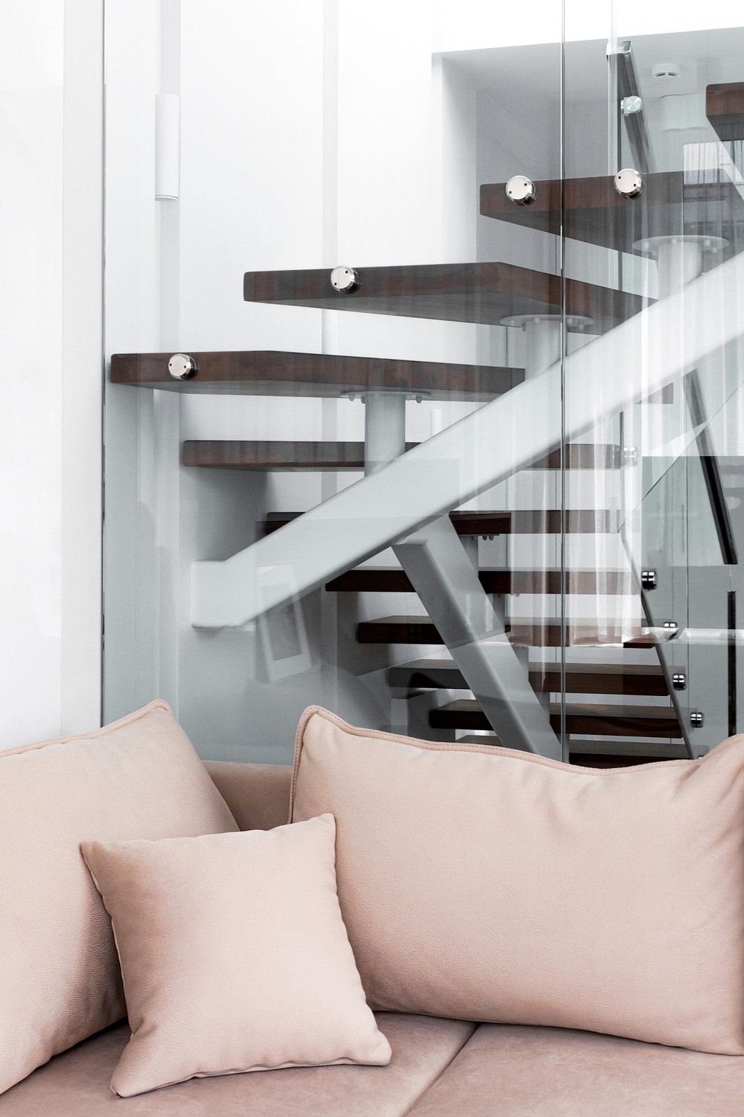 Двухуровневые апартаменты.