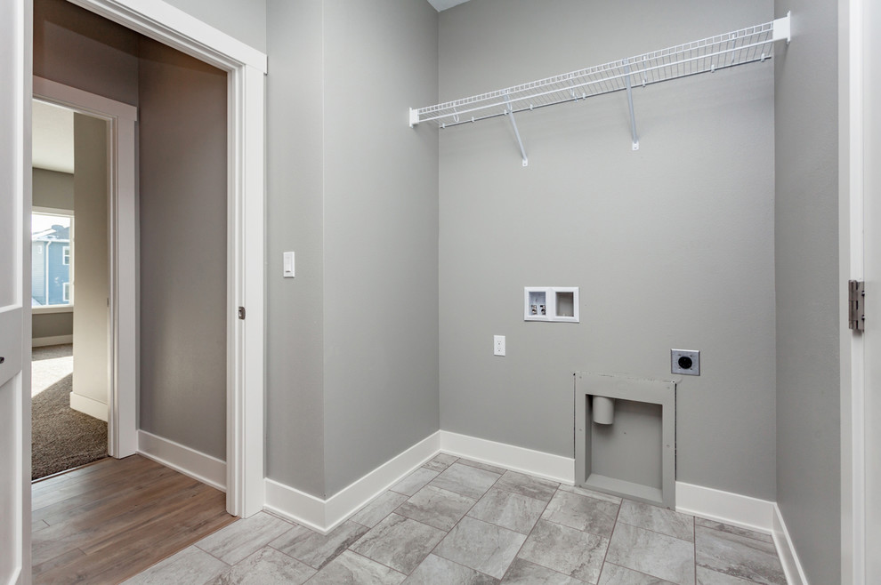 Home design - transitional home design idea