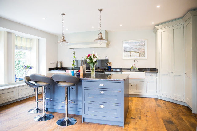 Maultway, Camberley modern-koek