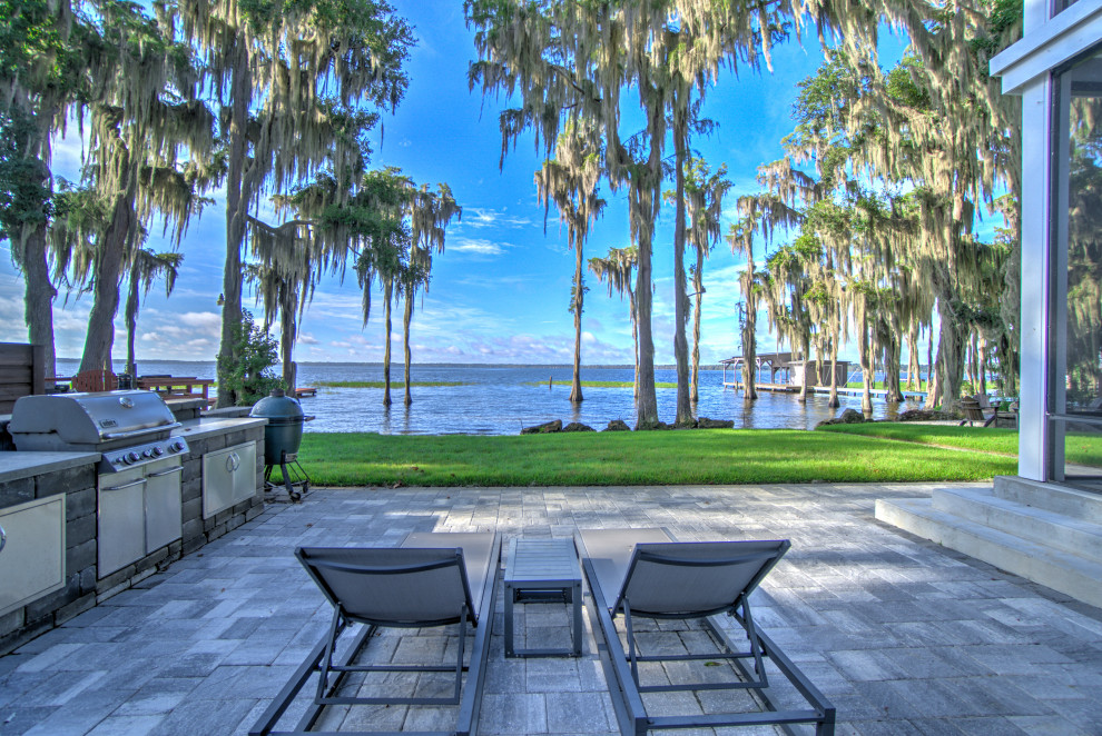 Custom Home - Lake Santa Fe, FL