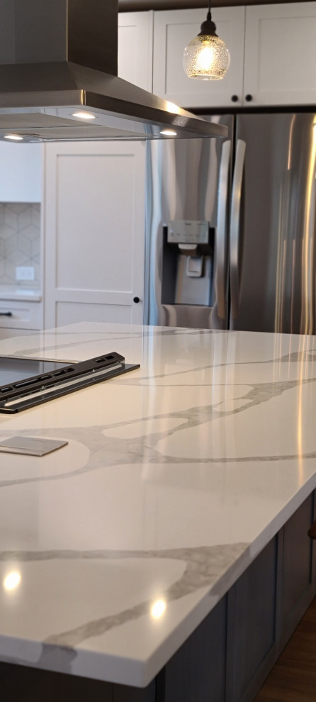 Kitchen - kitchen idea in Seattle