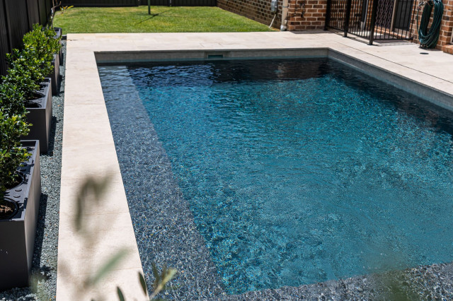 Ashgrove trendy-pool