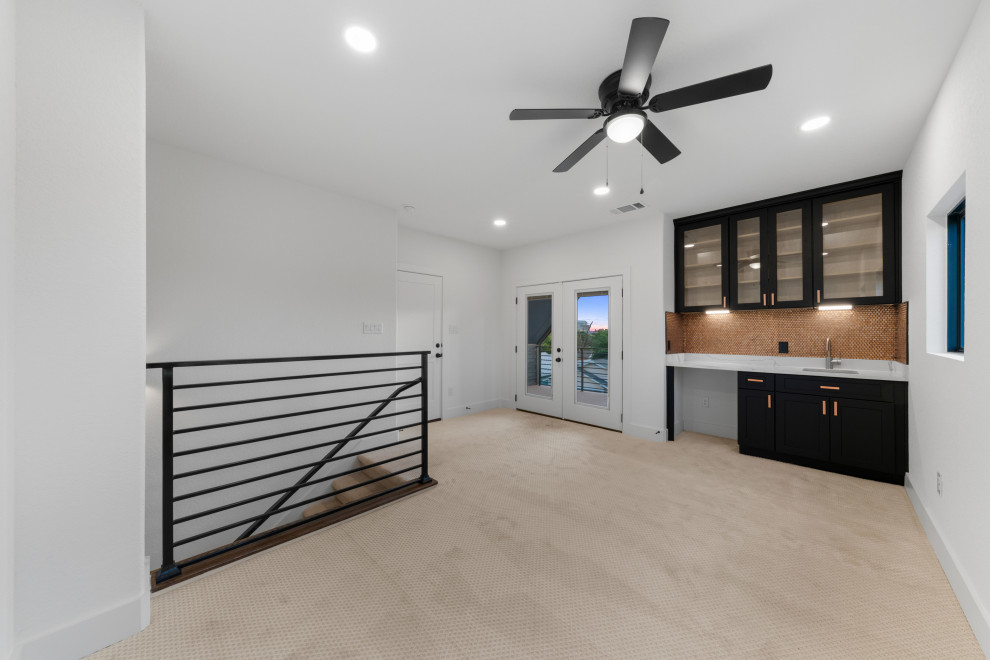 1722 N Olive
