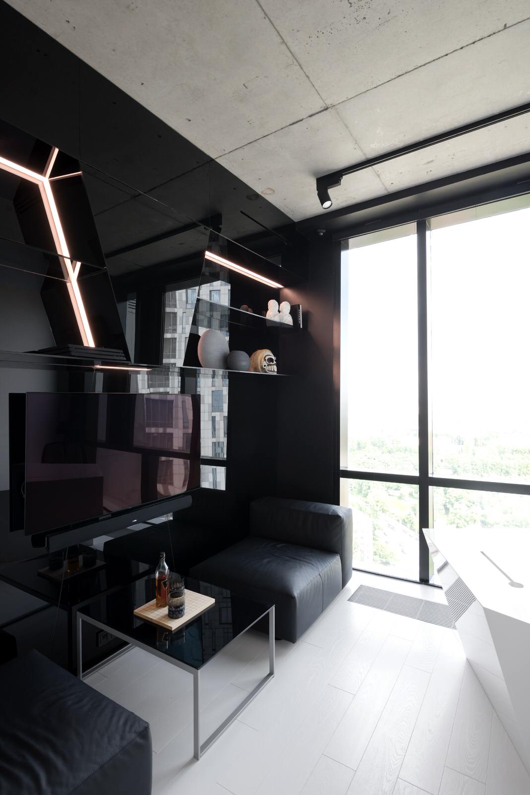 Дом на Мосфильмовской