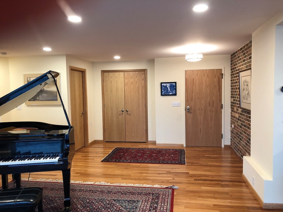 Home design - transitional home design idea