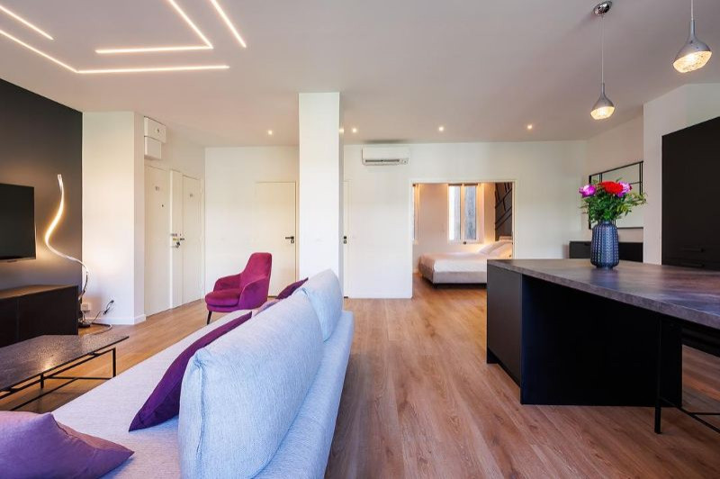 Marseille Un appartement transform?? en "Love Room" Modern Family