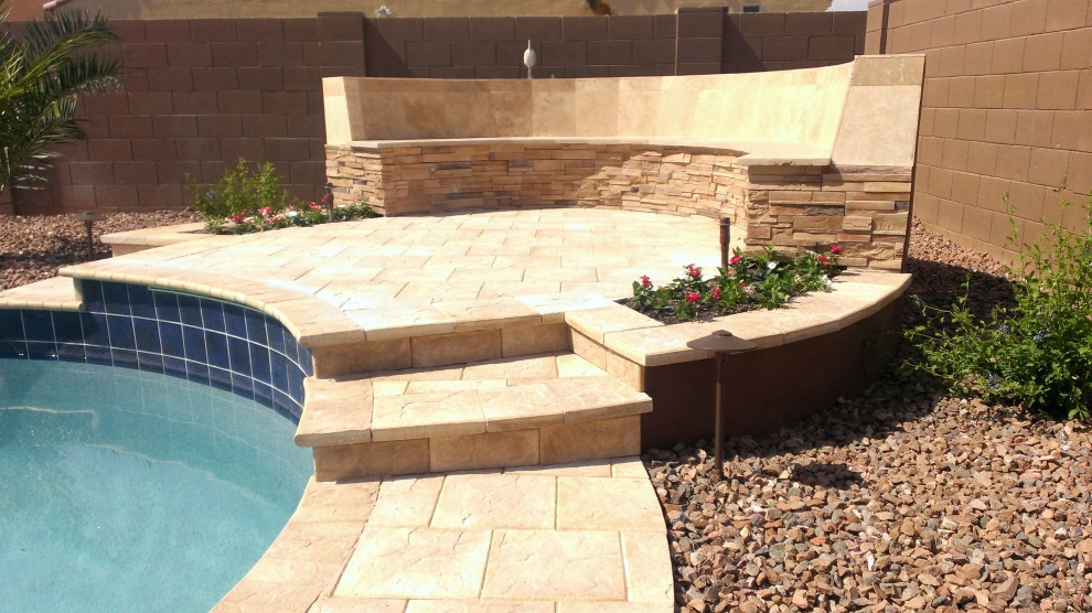 Transitional pool photo in Phoenix