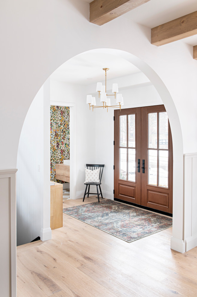 Inspiration for a transitional entryway remodel in Toronto