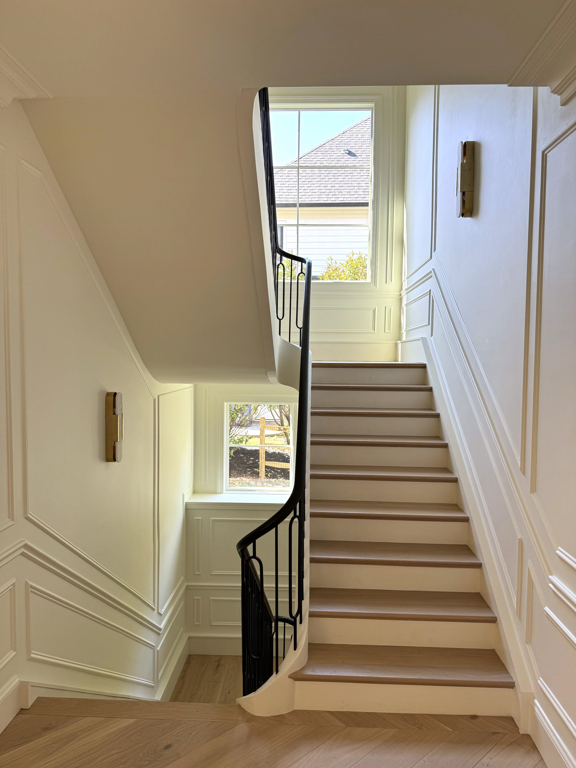 134_Stunning Straight Stair with an Elliptical Twist, McLean, VA 22101