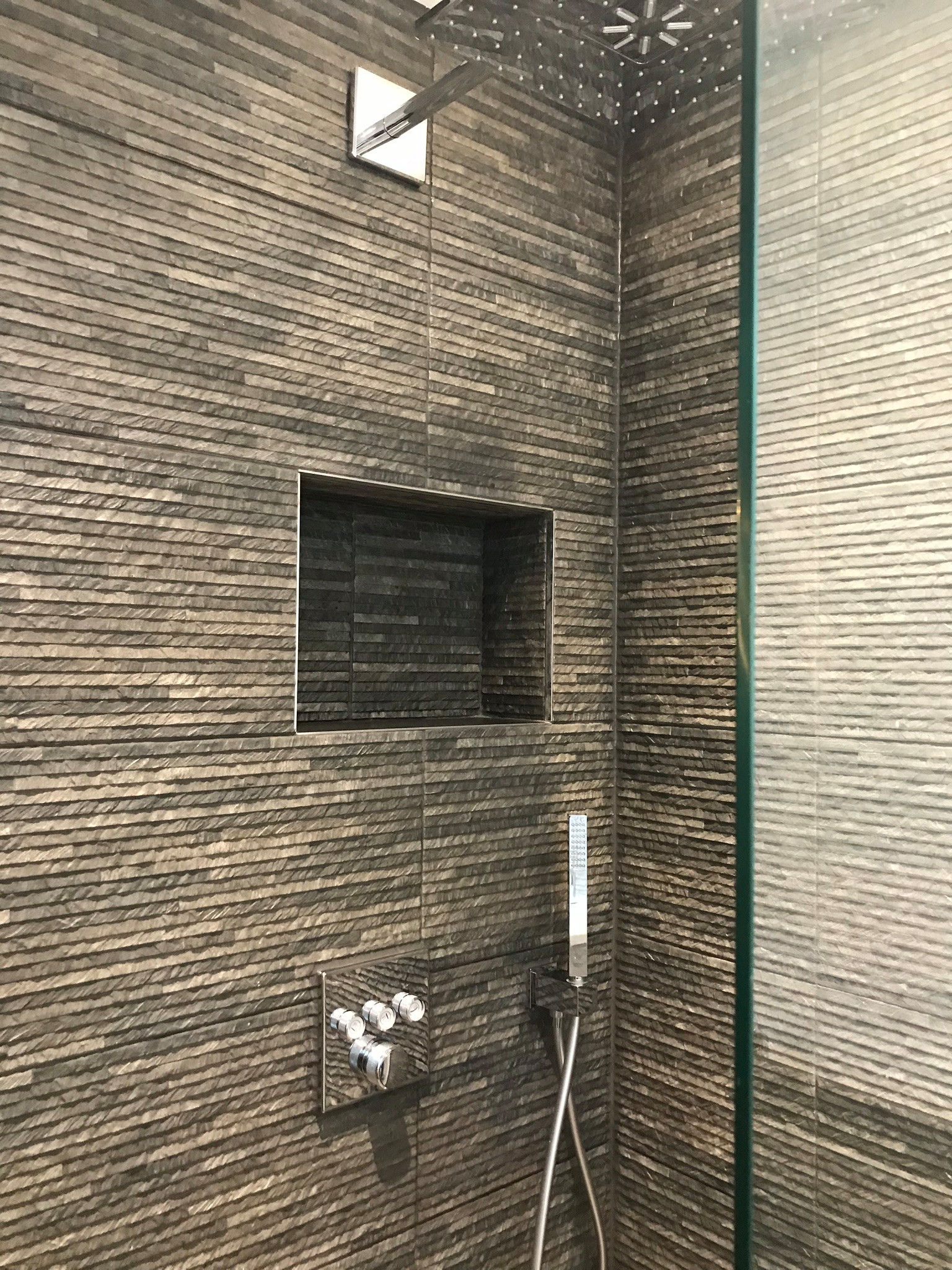 Kitchen and Bathroom / Walk In Shower
