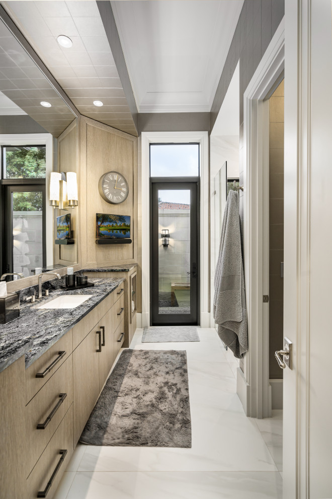 Country Club Residence in Palm Beach Gardens